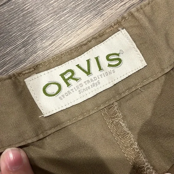 Orvis mens cargo khaki pants with pleated front 44x32 - Picture 4 of 8